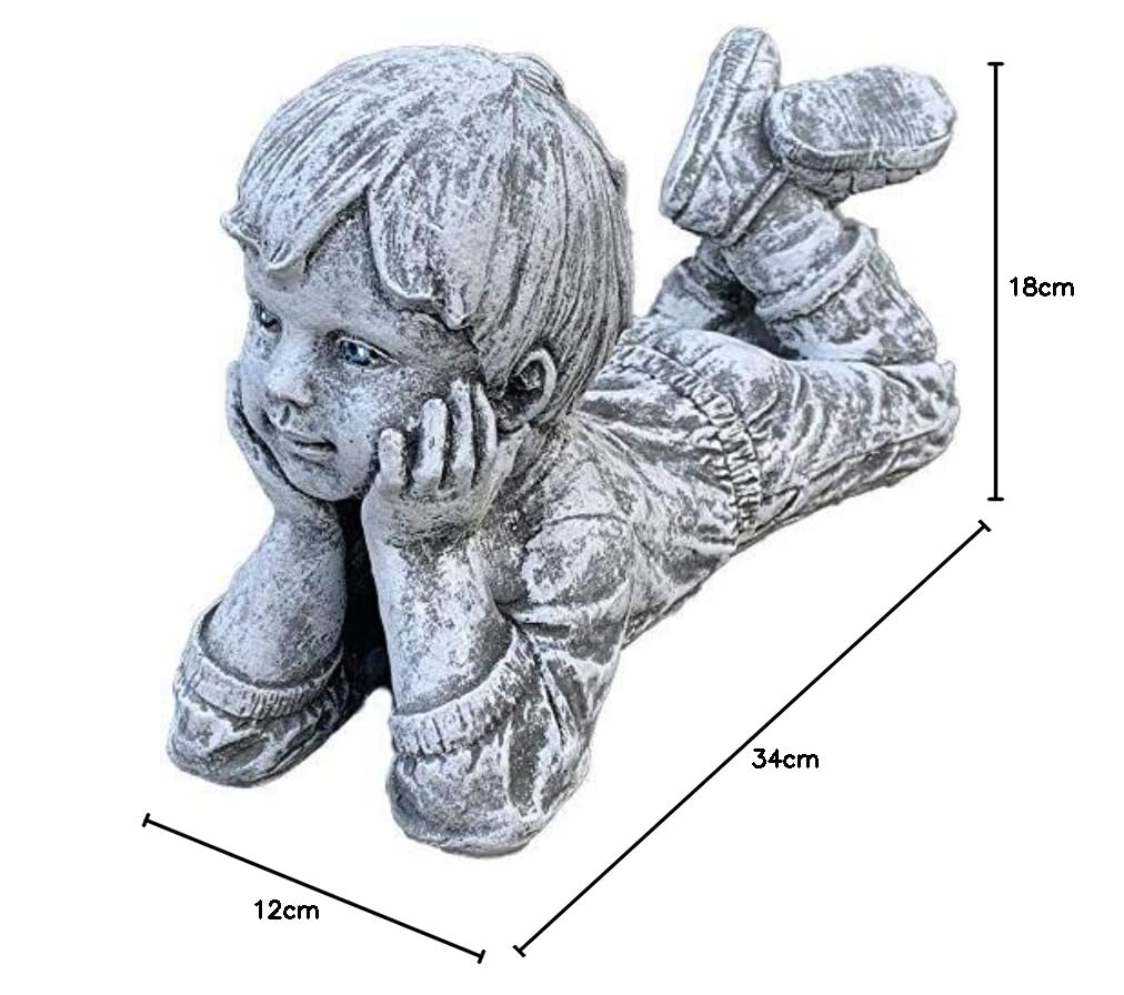 stoneandstyle Steinfigur liegender Junge frostfest wetterfest Steinguss