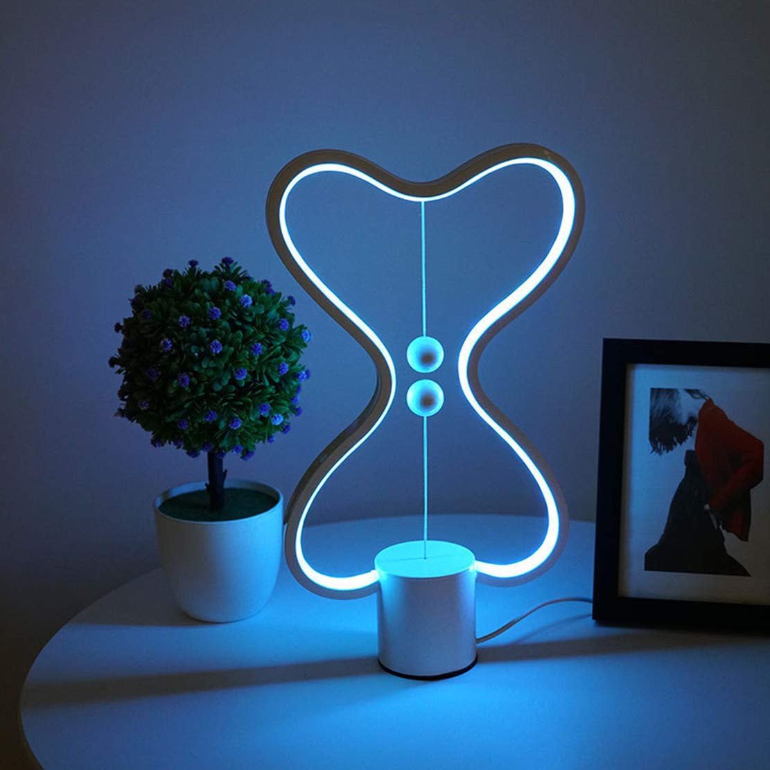 新品 デスクライト バランスランプ 磁気浮上ランプ LEDライト Amazon.co.jp: DeAt+ 磁気浮上デスクライト (木目調) : ホーム