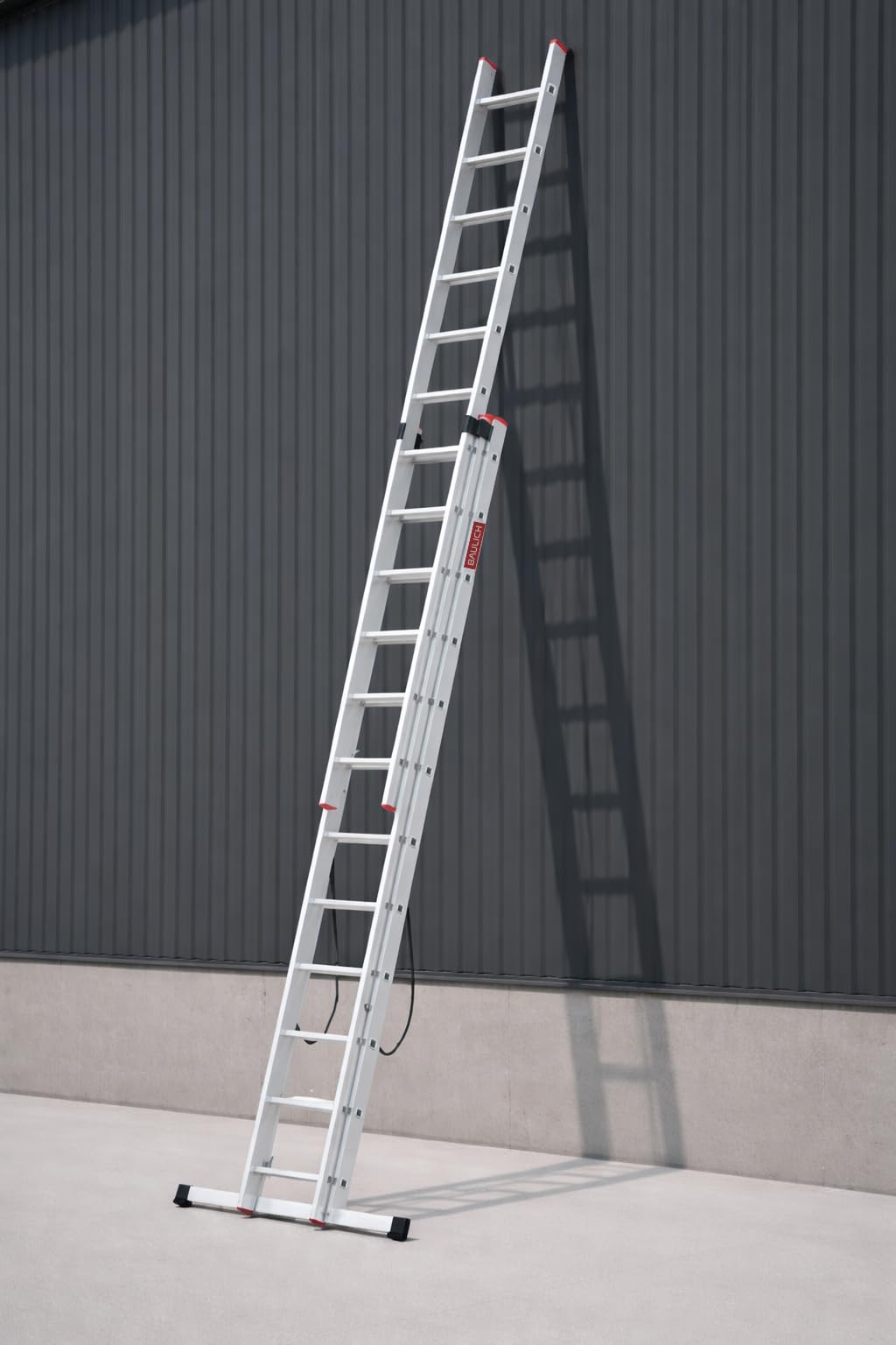 Mehrzweckleiter - Aluleiter - 3in1 Anlegeleiter, Stehleiter, Trittleiter - 12 Sprossen - DREI-Segmentig, Professionell, für Haus-, Renovierungs- und Bauarbeiten, mit Stabilisator, Silber