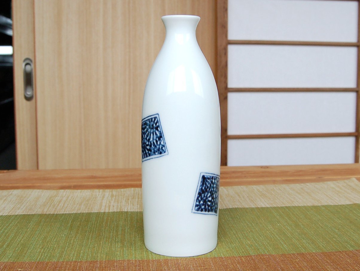 古伊万里 蝋燭徳利 ろうそく 徳利 江戸時代 くらわんか 蛸唐草 酒器 古伊万里 蝋燭徳利 ろうそく 徳利 江戸時代 くらわんか 蛸唐草 酒器 古