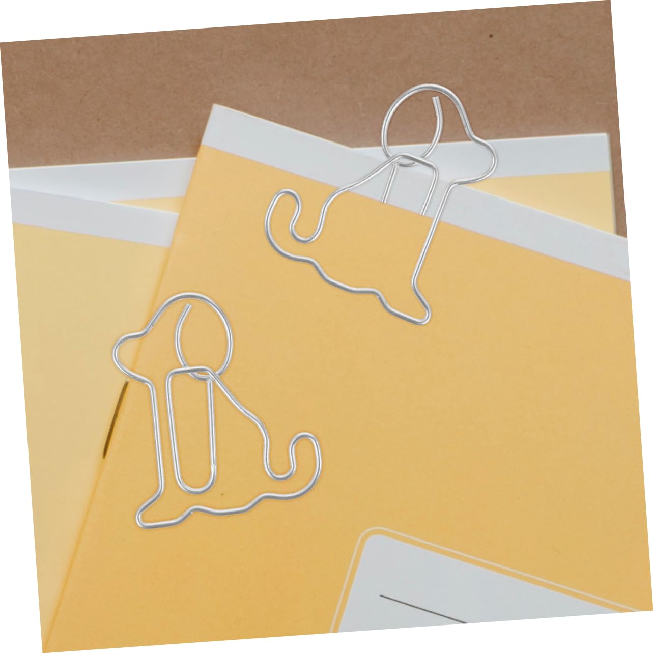 Amosfun 500pezzi Graffette Metalliche Forma Di Cane Piccole Graffette Carine Per Ufficio e Uso Domestico Accessori Creativi Per Documenti e Segnalibri