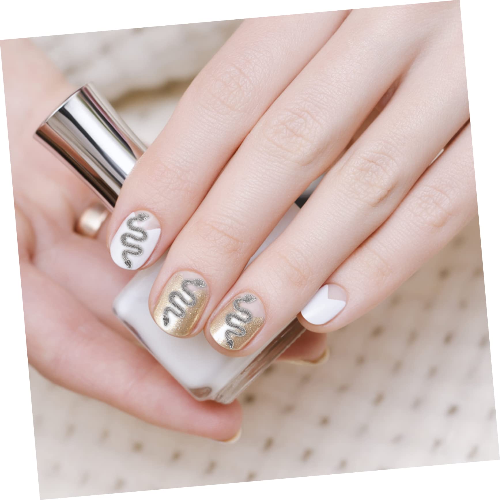 Healeved 250pezzi Ciondoli Per Unghie Forma Di Serpente Di Alta Qualità Decorazioni Per Nail Art Retro Da Accessori Per Unghie Unici e Brillanti