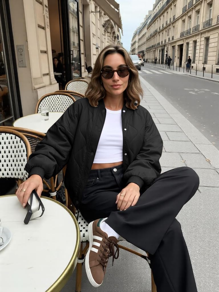 Muchpow Women's Lightweight Puffer Jacket Long Sleeve Button Full Zipper Short Winter Quilted Down Coats