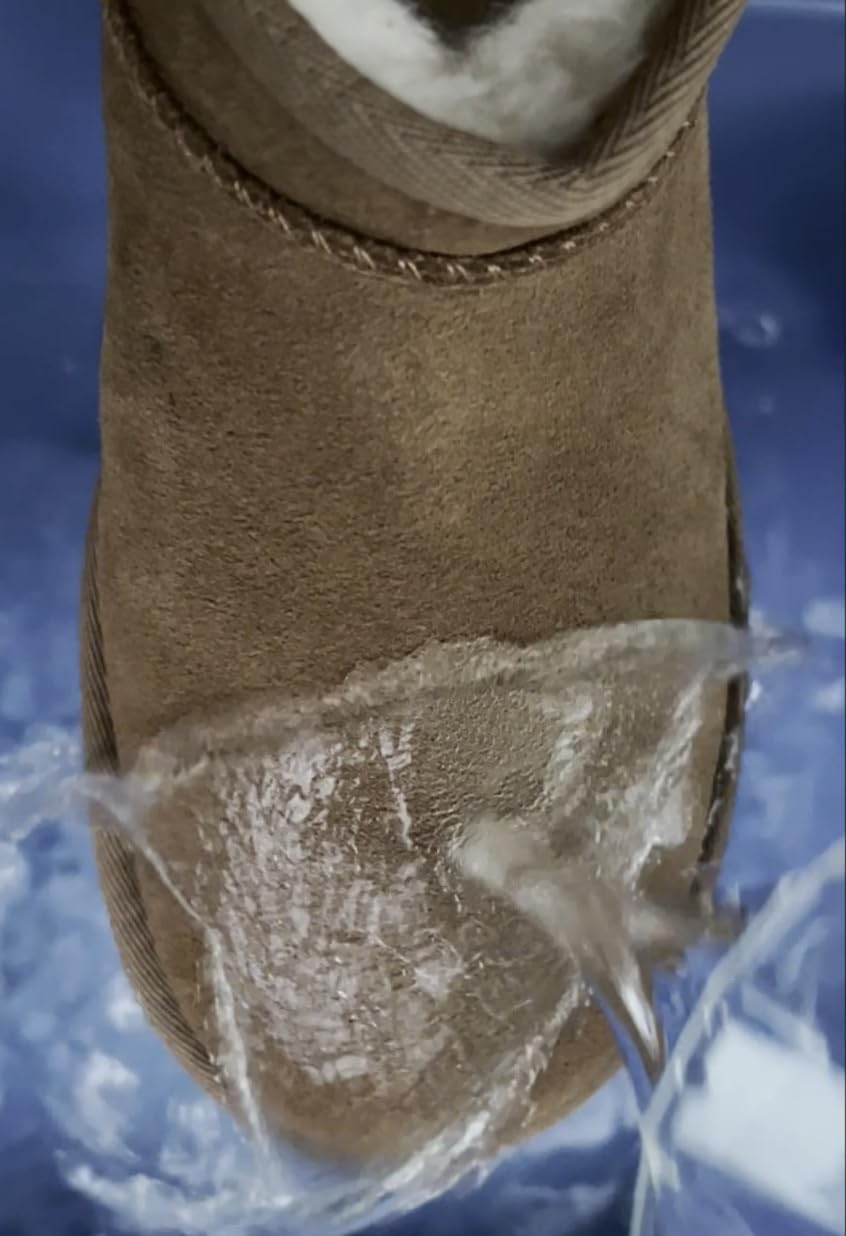 Meltonian Water and Stain Protector 250ml - Waterproof Shoe Spray for Leather & Suede, Protects from Oil Stains - Image 5