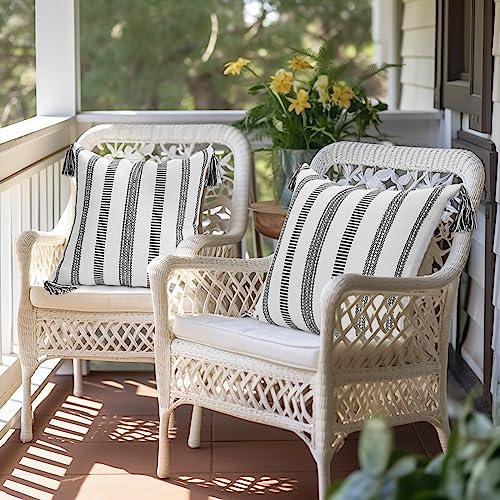 Smile Bee Boho Outdoor Throw Pillow Covers Set Of 2, Decorative Woven Striped Pillow Covers With Tassels For Couch Bed Sofa, 18X18 Inch, Black And Cream White #TOP5