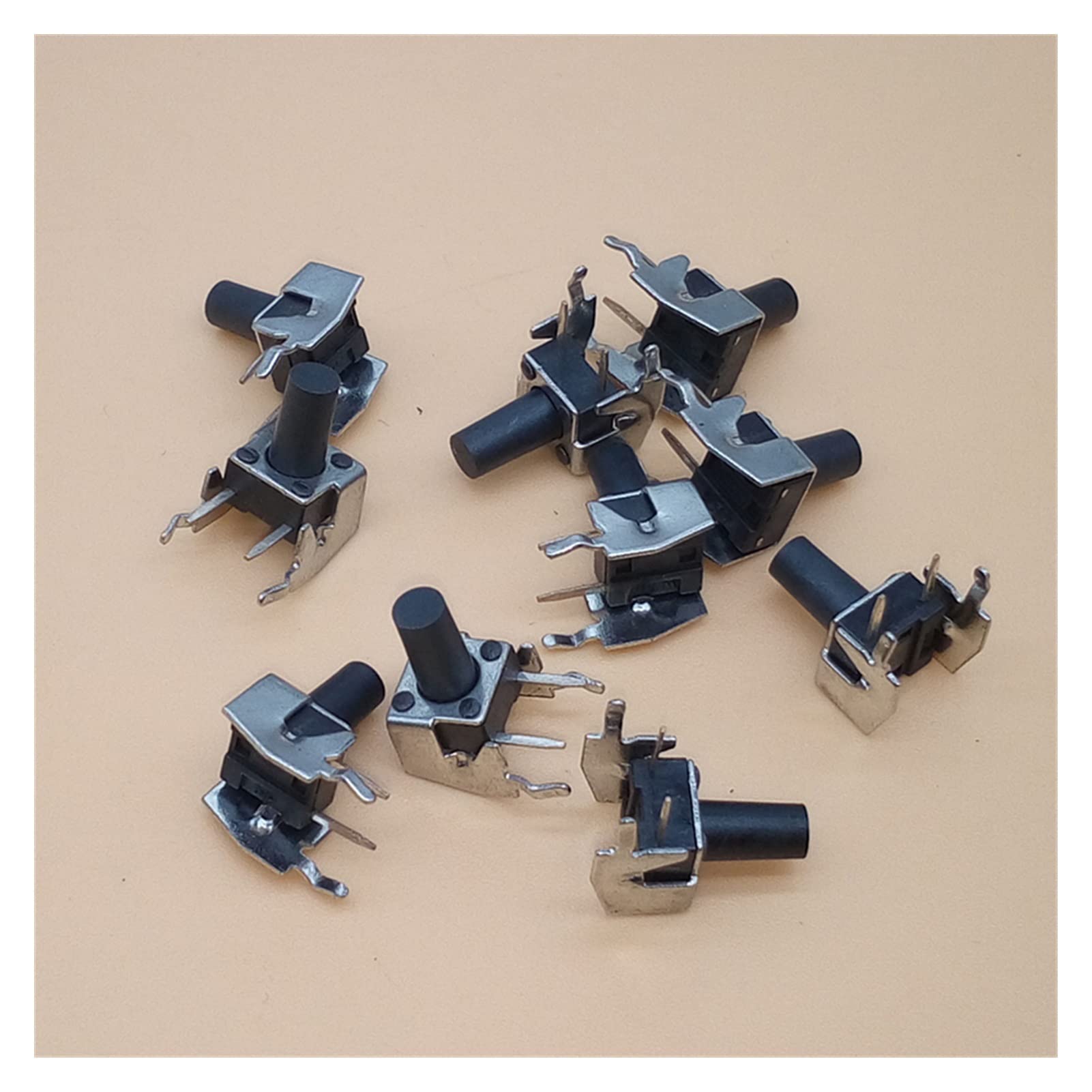 Bouton poussoir tactile 6x6mm idéal pour réparer la domotique de votre maison