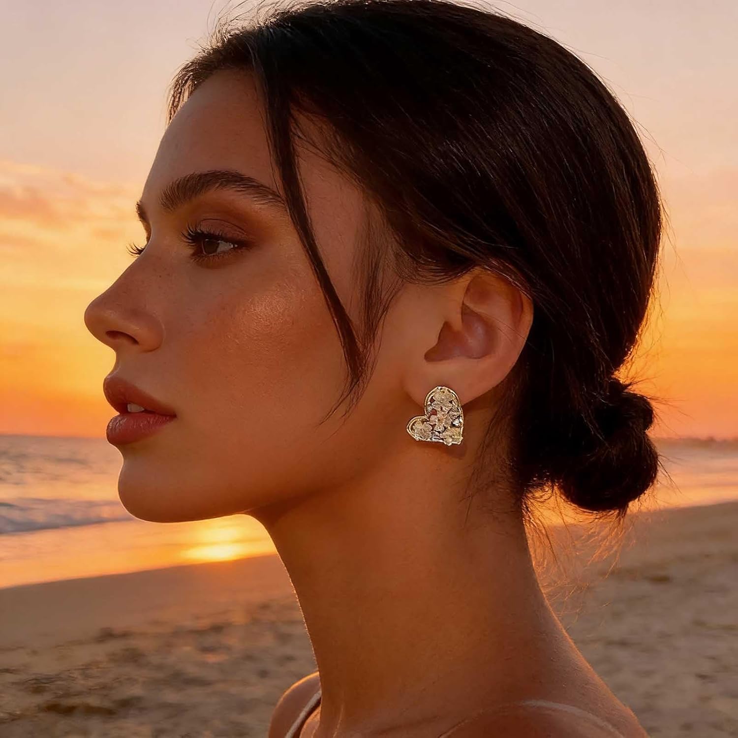 Boho Hollow Heart Stud Earring White Cute Flower Earring Hollow Heart Flower Stud Earrings Vintage Tiny Love Earrings Jewelry for Women - Image 5