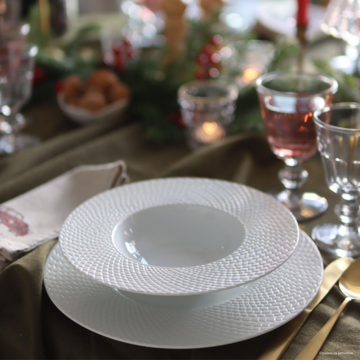 MÉDARD DE NOBLAT - Assiette creuse - D20 cm - Sherane - Porcelaine - Lot de 6 - Blanc
