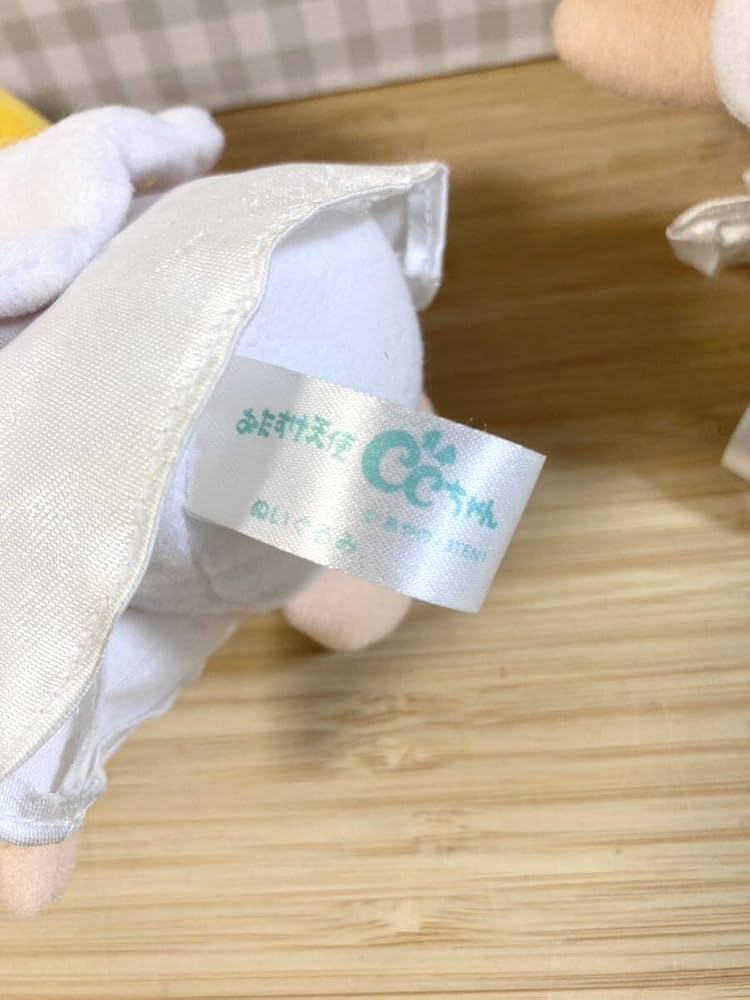 天使3 星の持ち物 お人形。 Amazon.co.jp: リヤドロ LLADRÓ 人形 天使の願い 01006788