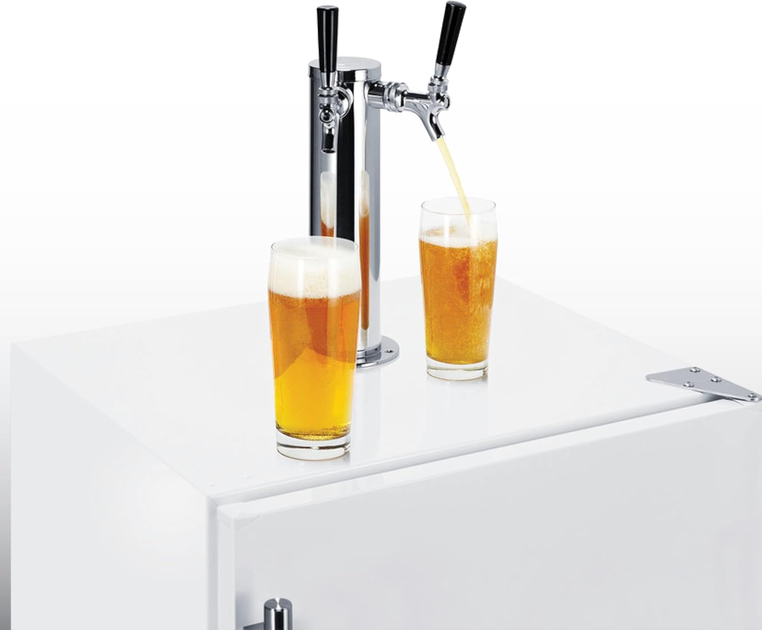 Summit 24" Undercounter Kegerator, Dual Tap Kit, ADA Compliant, White - SBC58WHBIADA