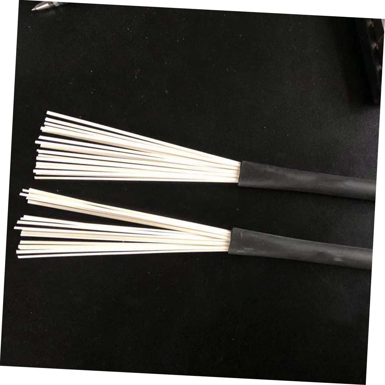 ibasenice 10piezas Cepillo De Retráctil De Nylon Para Jazz Juego De Accesorios De Percusión Para Batería Flexible y Duradero Para Músicos Escenarios Diversos