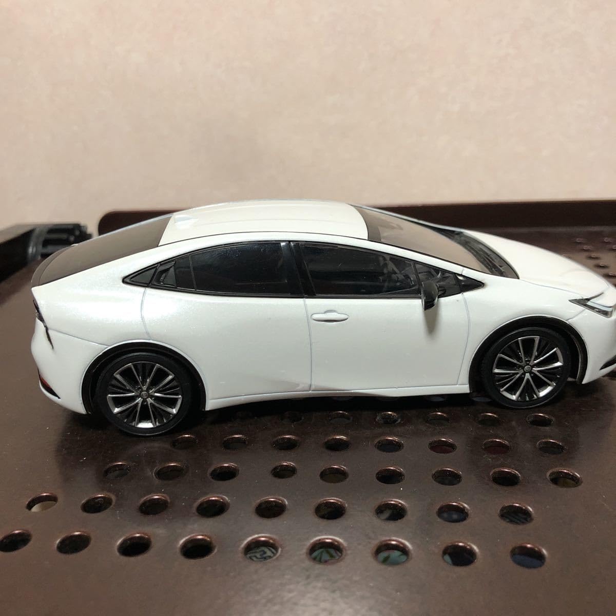 Amazon | ミニカー 1/30 ミニカー 新型 プリウス PRIUS 60系