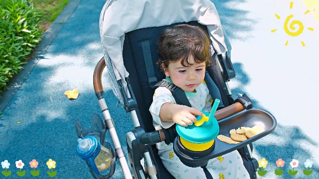 Amazon.com: Universal Snack Tray for Stroller, Cup Holder Tray with  Flexible Silicone Arm Gripper, Stays in Place Tray Attachment for Toddler &  Kids, Snacking On The Go, Stroller Travel Accessories, Universal Fit :