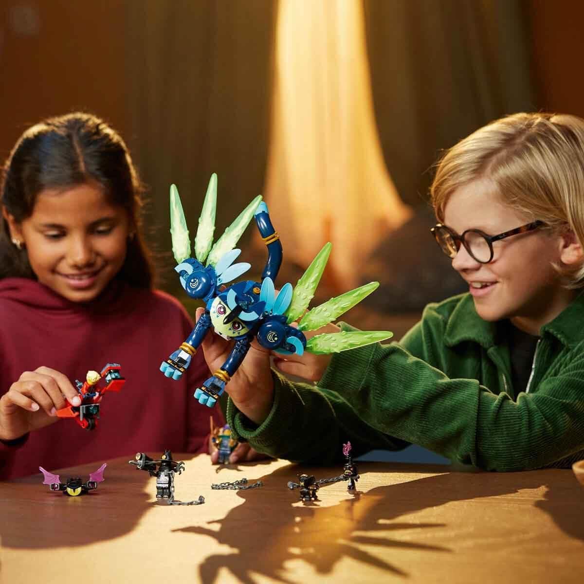 LEGO DREAMZzz 2 in 1 Zoey e Zian, il Gatto-Gufo, Set con Animali Giocattolo per Bambini e Bambine da 9 Anni con 3 Minifigure tra cui Cooper e il Cacciatore Notturno e Moto Volante da Costruire 71476