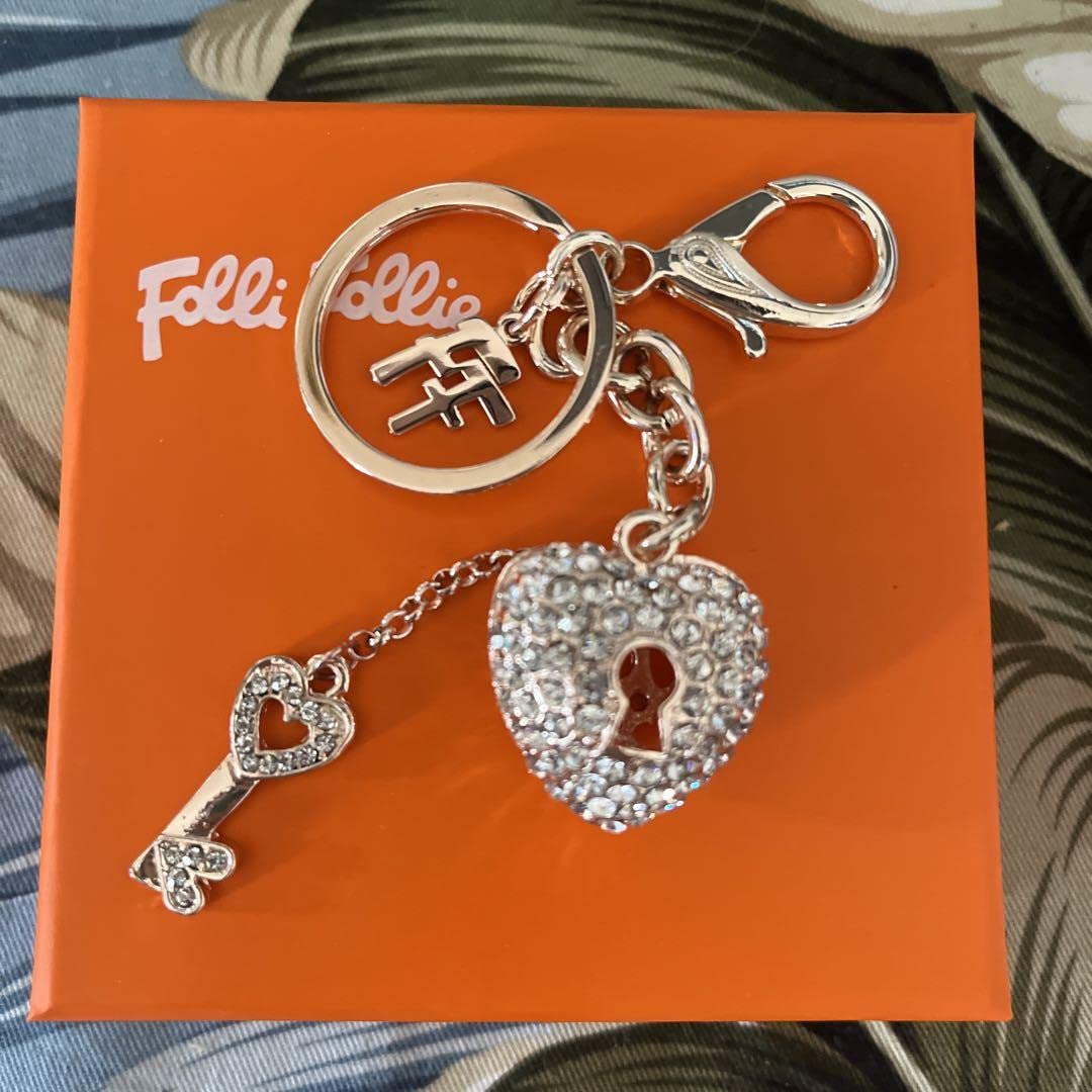 ノーブランド品folli follie Charm