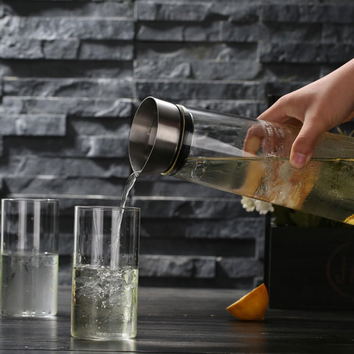 Jarra de Agua Fría de Vidrio de Borosilicato 1L Tapa de Acero Inoxidable Diseño Antidesbordamiento Recipiente Transparente para Bebidas en Casa y Oficina