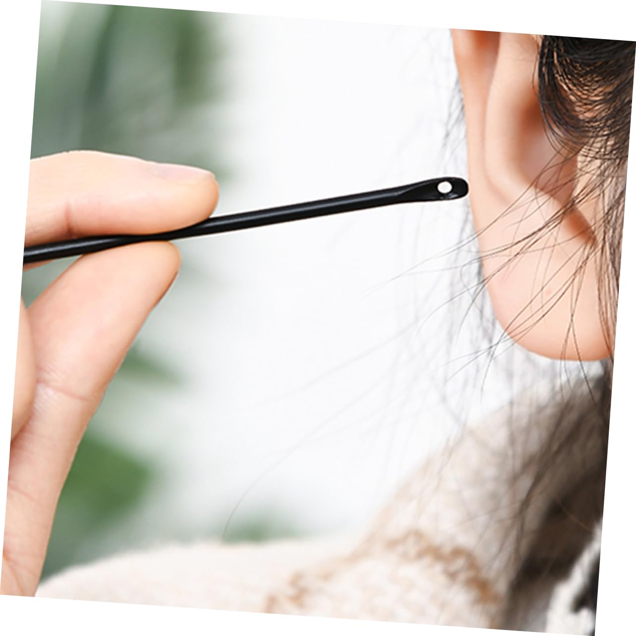 Angoily 100pcs Cotton Stick for Ear Cleaning Double-ended Lint Swabs Individually Packaged for Safe Use