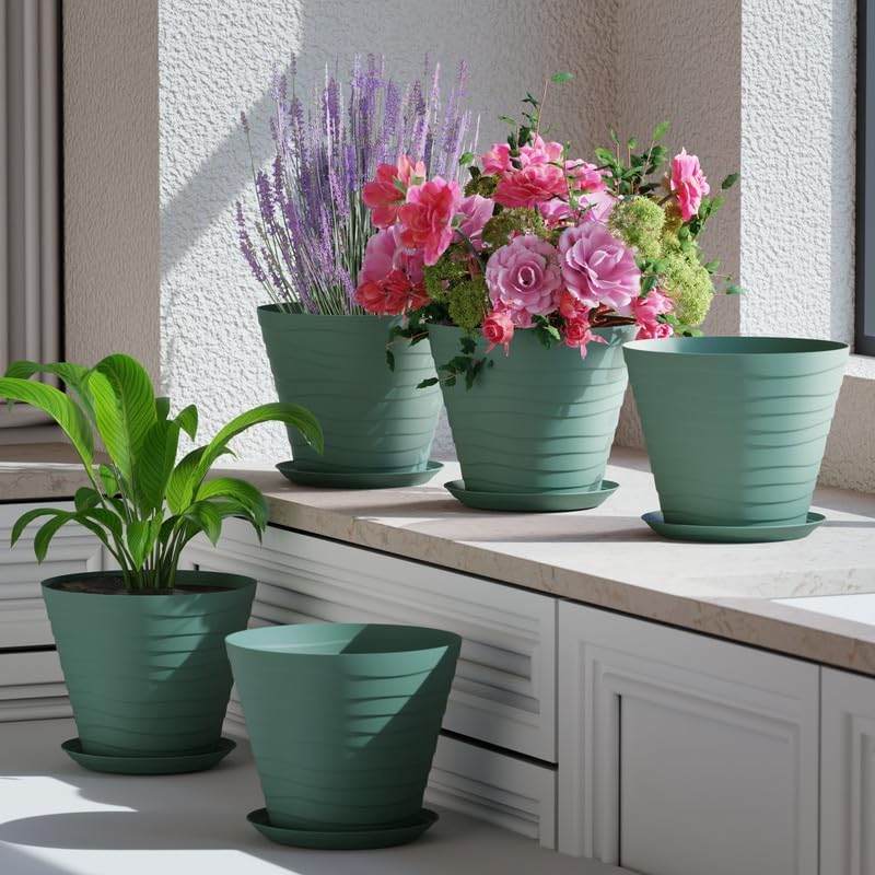 Forway Durable Stylish White Round Plastic Pots | Pack of 5, 8 Inch Decorative Plant Planters for Indoor Outdoor Gardening with Drainage Holes Saucer Tray | Home, Office, Balcony, Terrace Garden