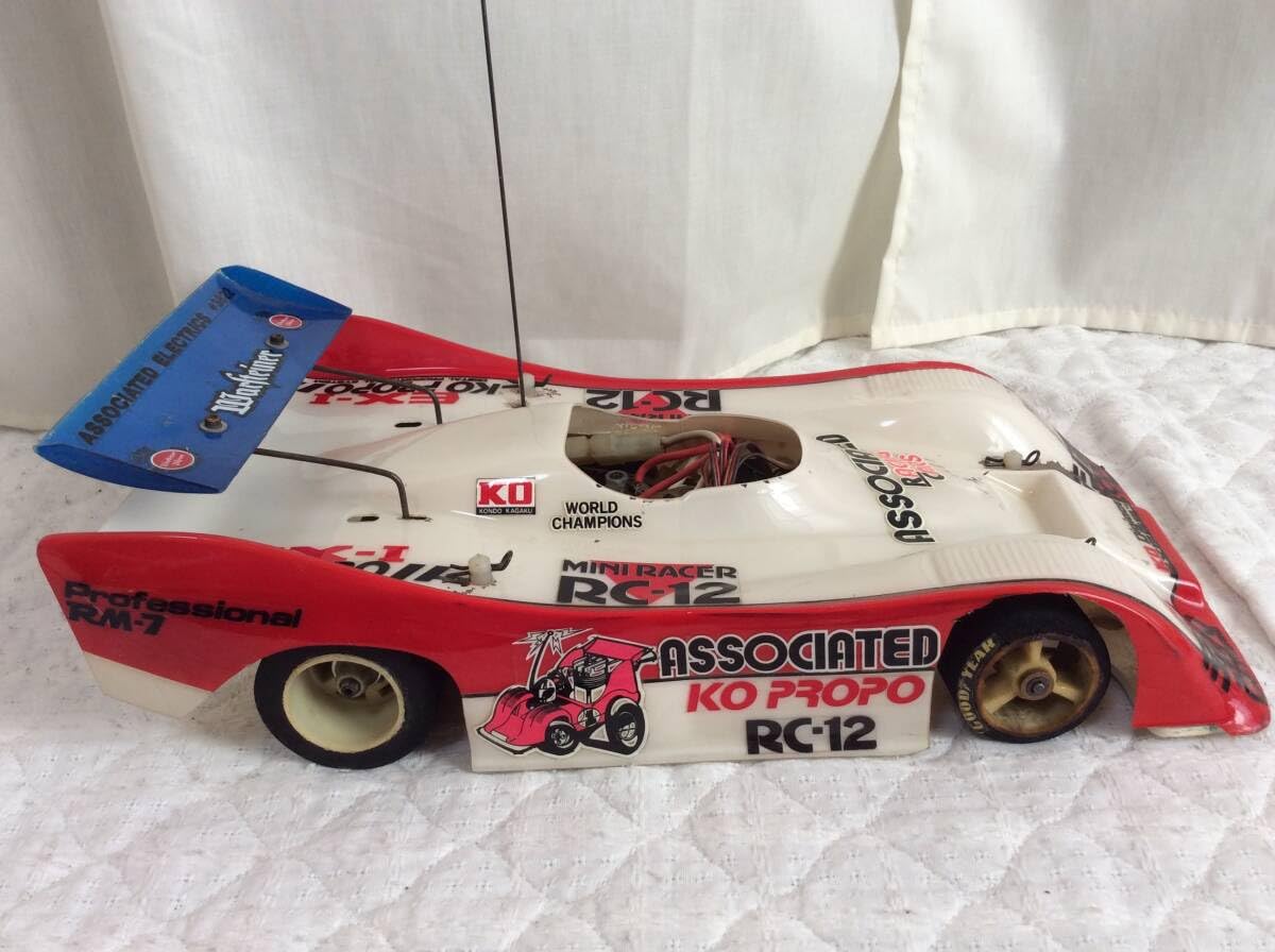 Amazon.co.jp: ラジコンカー ヨコモ 横堀模型 1/12 RACER RC12 当時物 Amazon.co.jp: ラジコンカー ヨコモ 横堀模型 1/12 RACER RC12 当時物