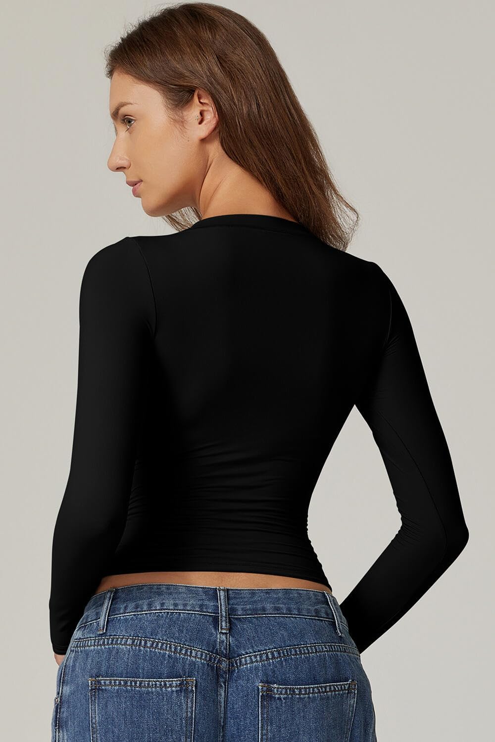 QINSEN Womens Crewneck Long Sleeve Shirt Double Lined Basic Tees Side Ruched Going Out Crop Tops - Image 2