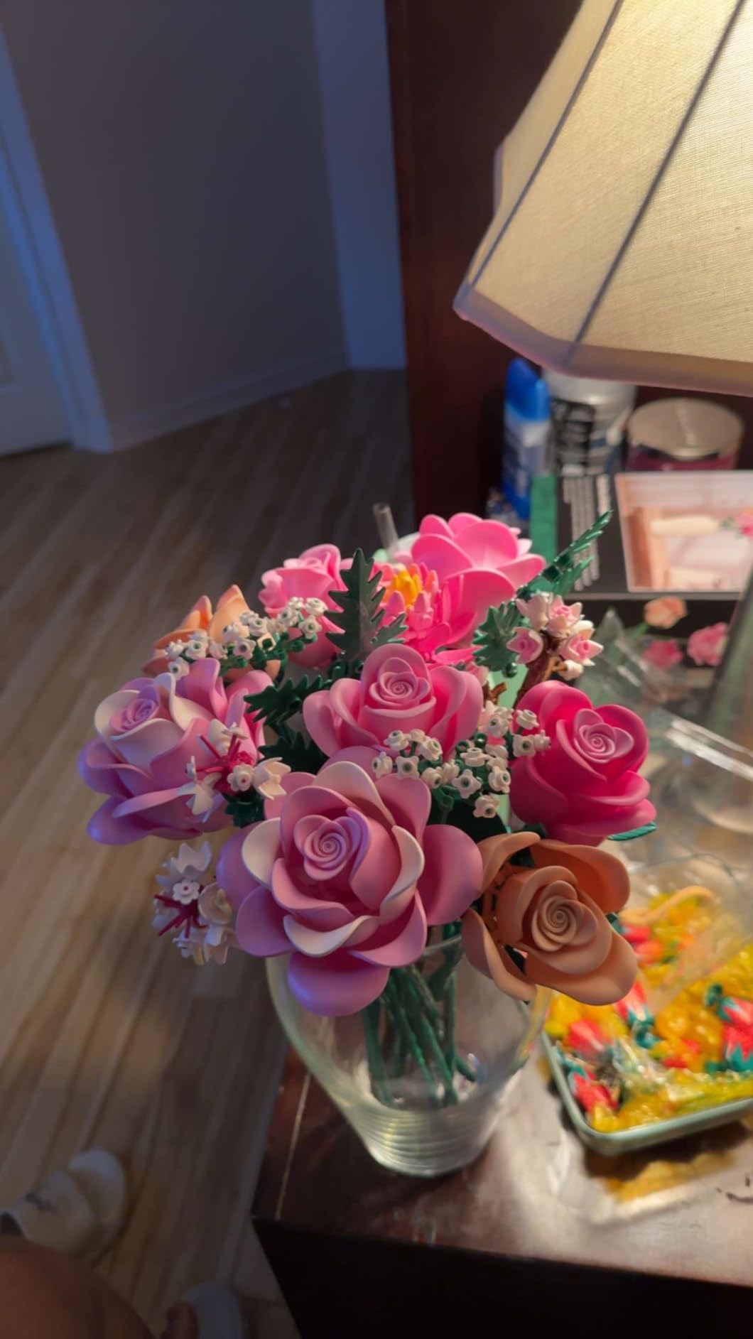 Flower Building Set Pink Roses Pink Rose Bouquet Flowers Building Set, 834Pcs Roses Artificial Flowers ...