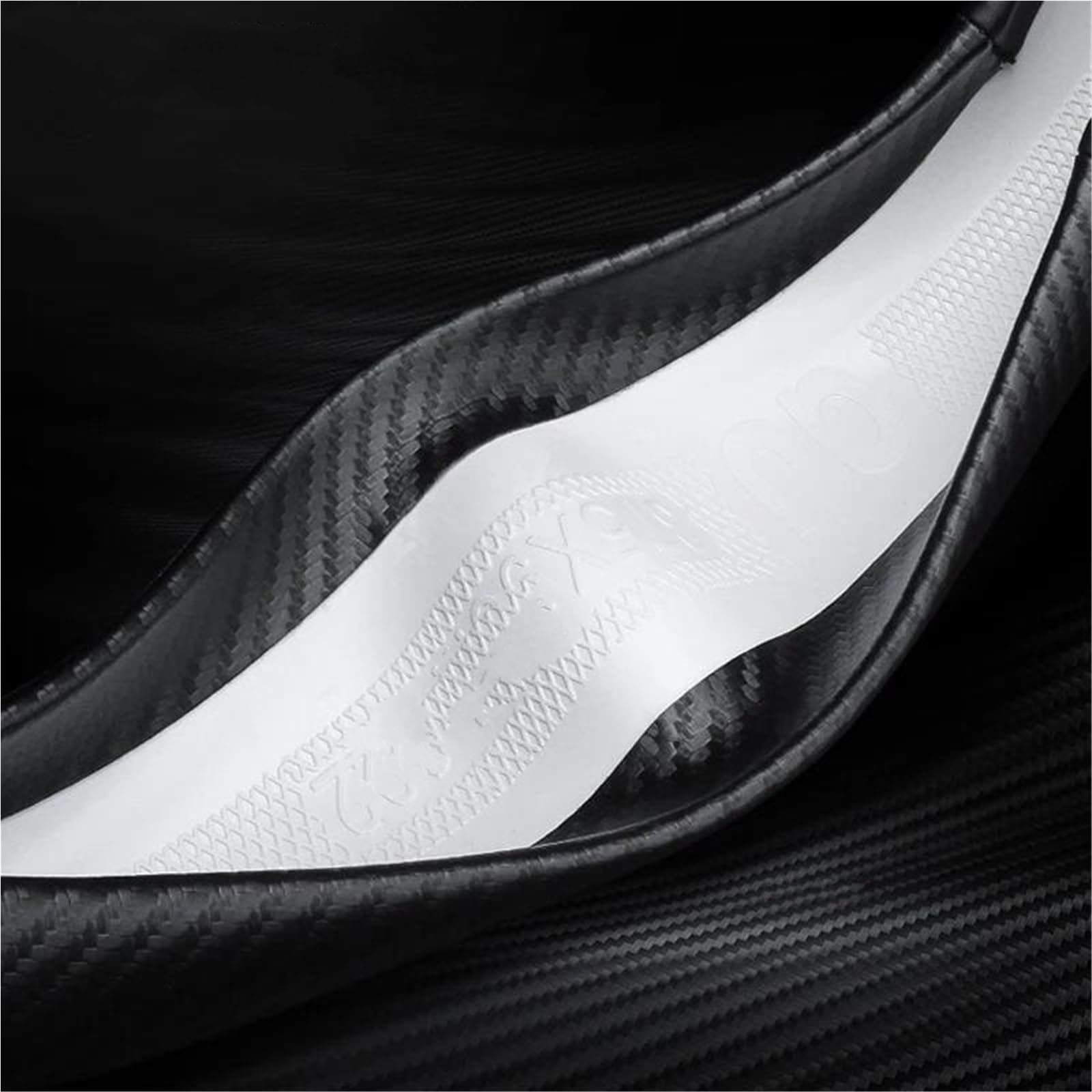 Kierownica samochodowa do MG 3, 5, 6, HS, ZS, EV, MG3, 3SW, MG5, MG6, MG7, ZR, EHS, GT, EZS, antypoślizgowa osłona na kierownicę, akcesoria dekoracyjne, pokrowiec na kierownicę, czerwony, skóra D