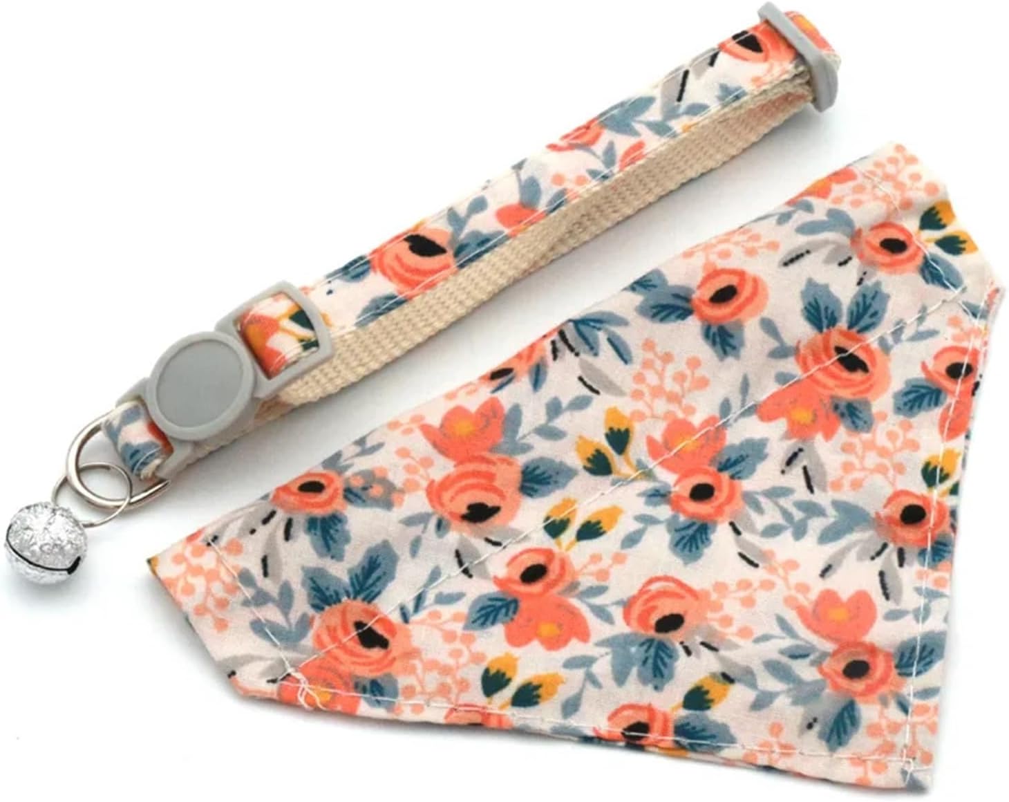 Pet Products Adjustable Little Daisy Dog Neck Scarf Puppy Breakaway Pet Cat Dog Kitten Collar Bandana Kitten Accessories for Small Dogs Pet Products(White with Bandana)