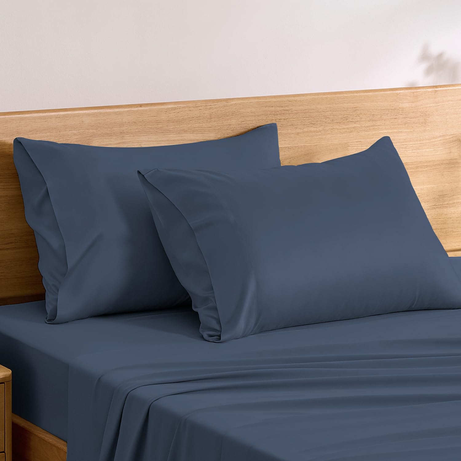 TOSMO Luxury Pillow Case Set of 2-100 Viscose Derived from Bamboo - Oeko-TEX Silky Soft Breathale Cooling Pillow
