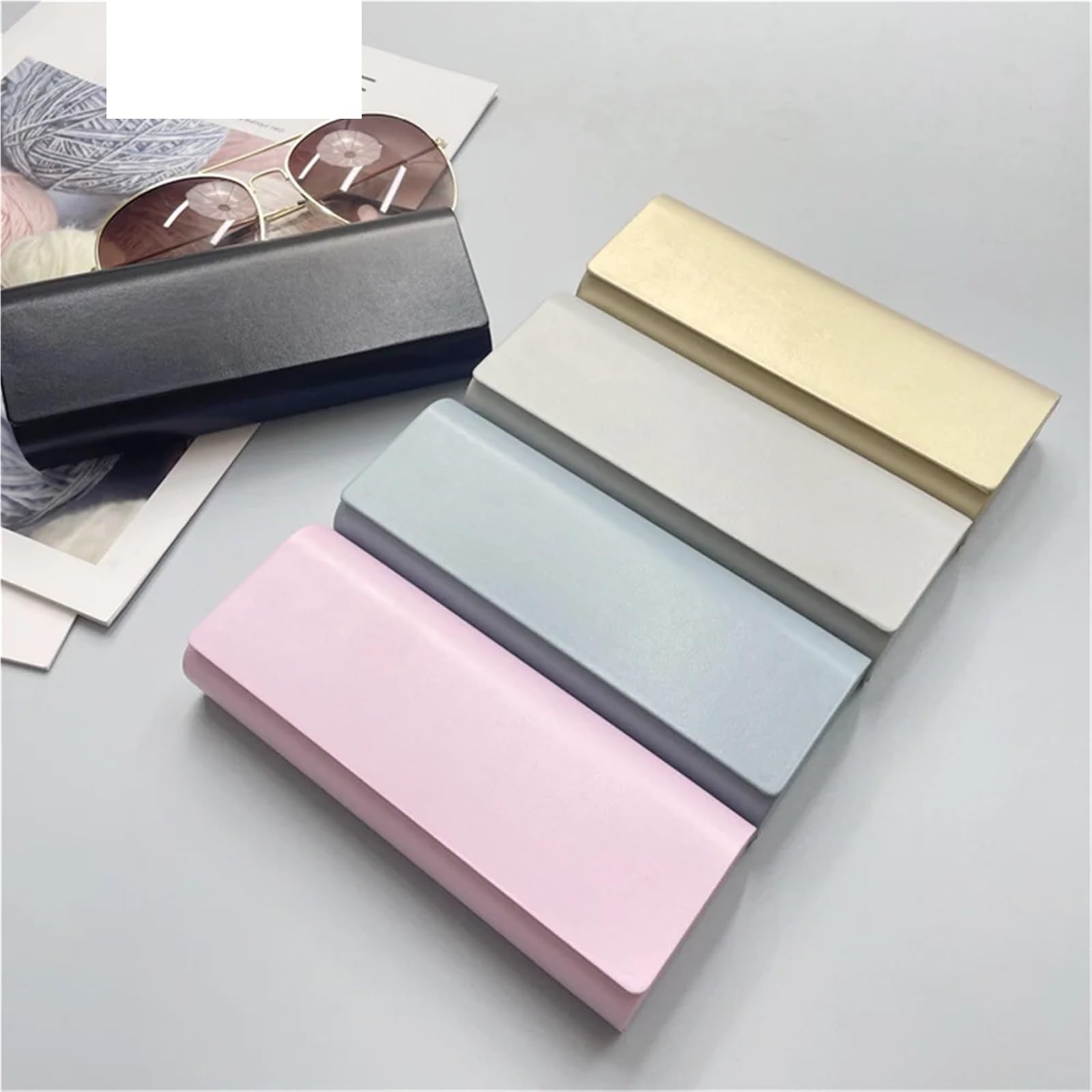 Brillenetui 2 stücke Tragbare Metall Gläser Fall for Frauen Sonnenbrille Lagerung Box Einfache Feste Farbe Brillen Zubehör FüR Lesebrille Sportbrille(Gold)
