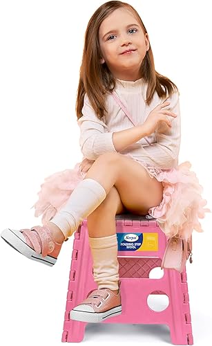 Miniatura 125 de Korpai Taburete plegable mejorado de 9 pulgadas para adultos y niños con capacidad para hasta 300 libras, taburetes plegables antideslizantes con