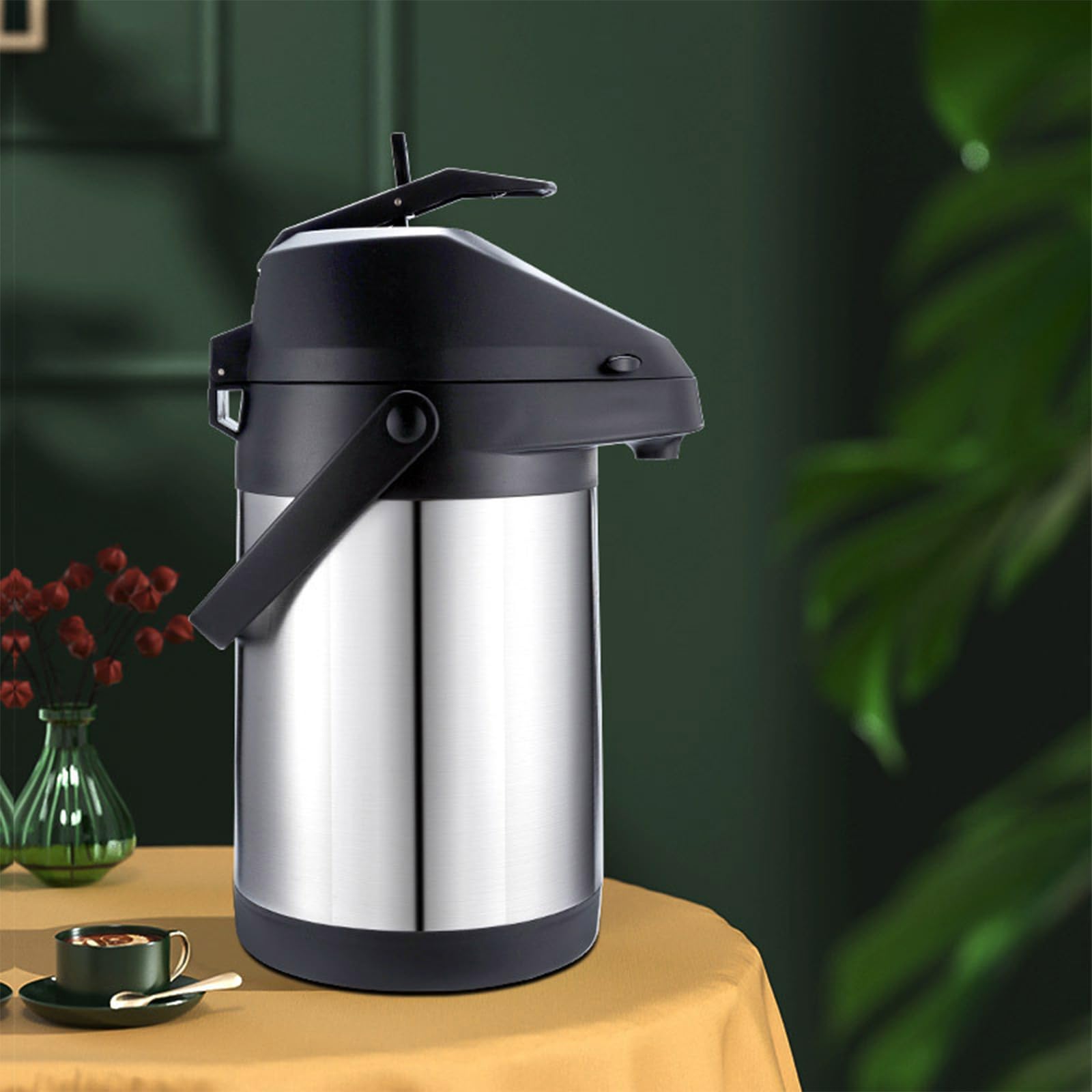 Recipiente aislado inoxidable equipado con tecnología de vacío de doble pared que mantiene los líquidos calientes durante largos períodos y botella dispensadora de presión de aire de uso