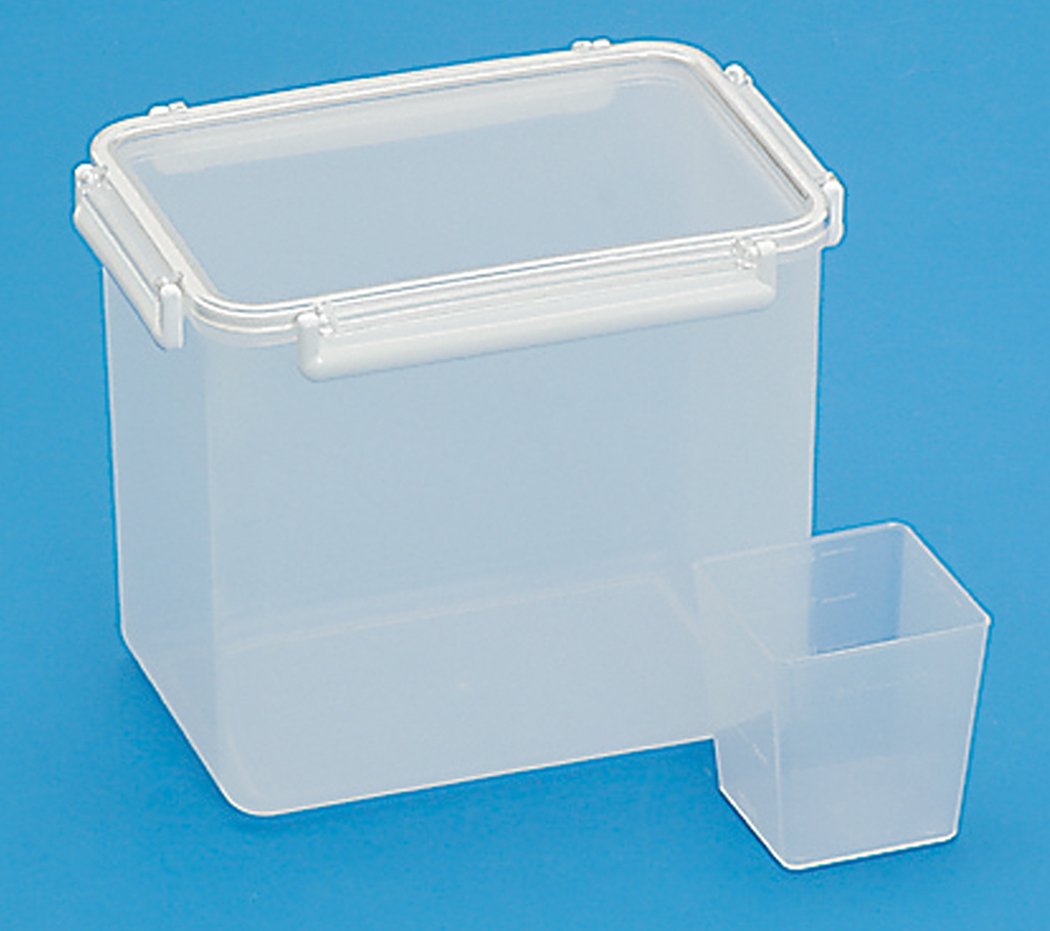 Pooozzz　1/2 Amazon｜蝶プラ工業 冷蔵庫野菜室に入る米ビツ 227197｜保存容器