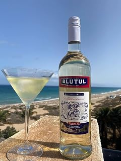 BLUTUL BIANCO NON-ALCOHOLIC ITALIAN SWEET VERMOUTH/Award-Winning Botanical Aperitif 1 Bottle (1x 750ml)/Made in Italy/Great as Mixer for Non-Alcoholic and Low-Alcoholic Cocktails