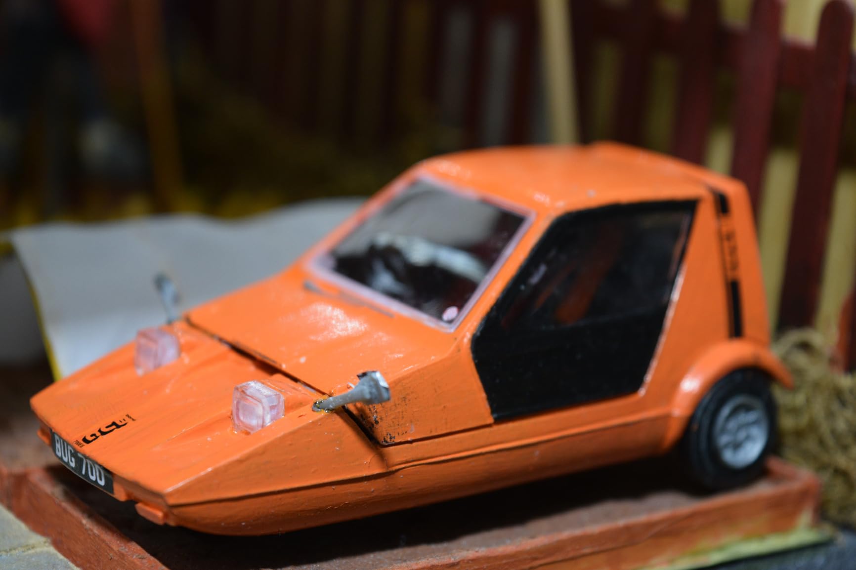 Airfix A02413V Vintage Classics Bond Bug 132 Scale model making kit