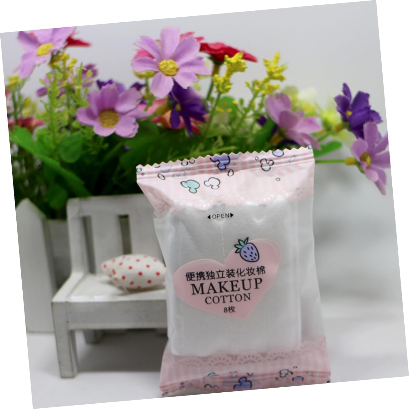 64pcs Portable Makeup Facial Cotton Pads Clean Face Squares for Travel and Home Use Soft Absorbent Nonwoven Material Random Colors