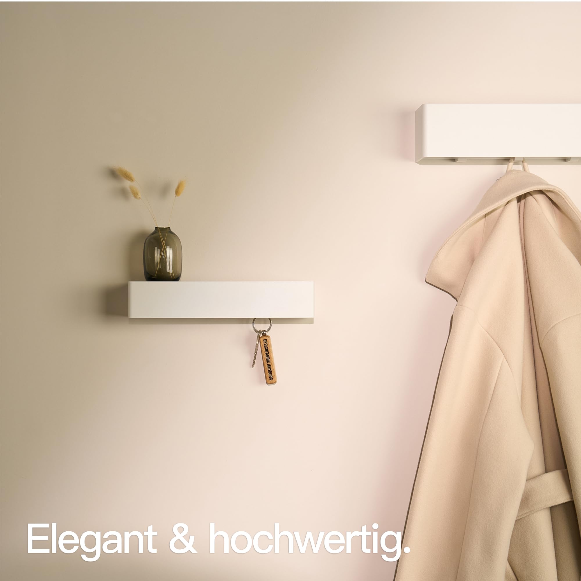 Designfabrik Hamburg Tabliczka na klucze | Nowoczesny schowek na klucze z półką | Metalowy wieszak na klucze ścienny | Minimalistyczny design do przedpokoju i wejścia | Biały