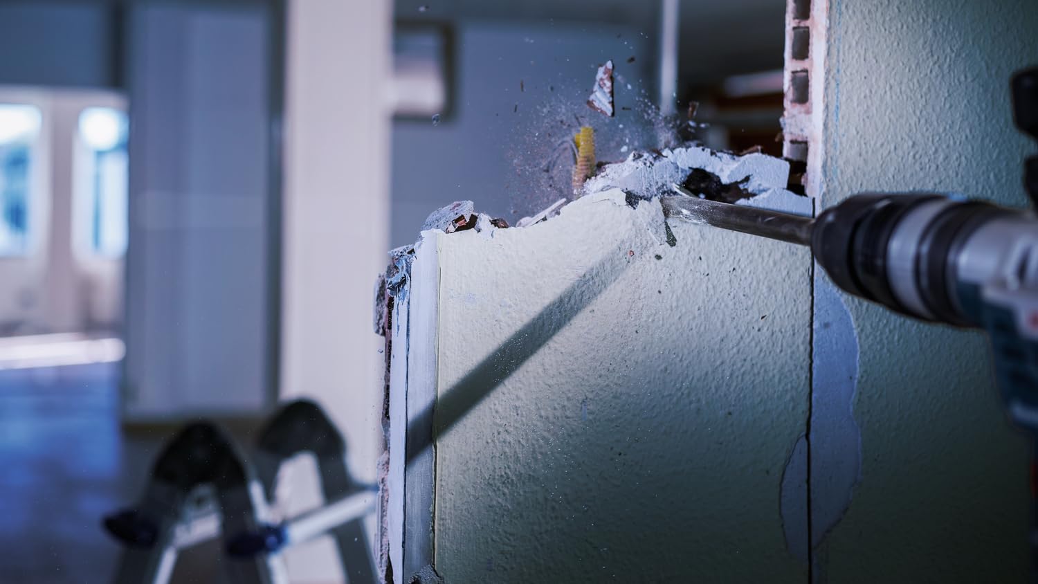 Bosch 1x Scalpello piatto PRO SDS max-4C (per Calcestruzzo, Mattone, Ø mm, Professional Accessorio Martello perforatore, Sezionatori)
