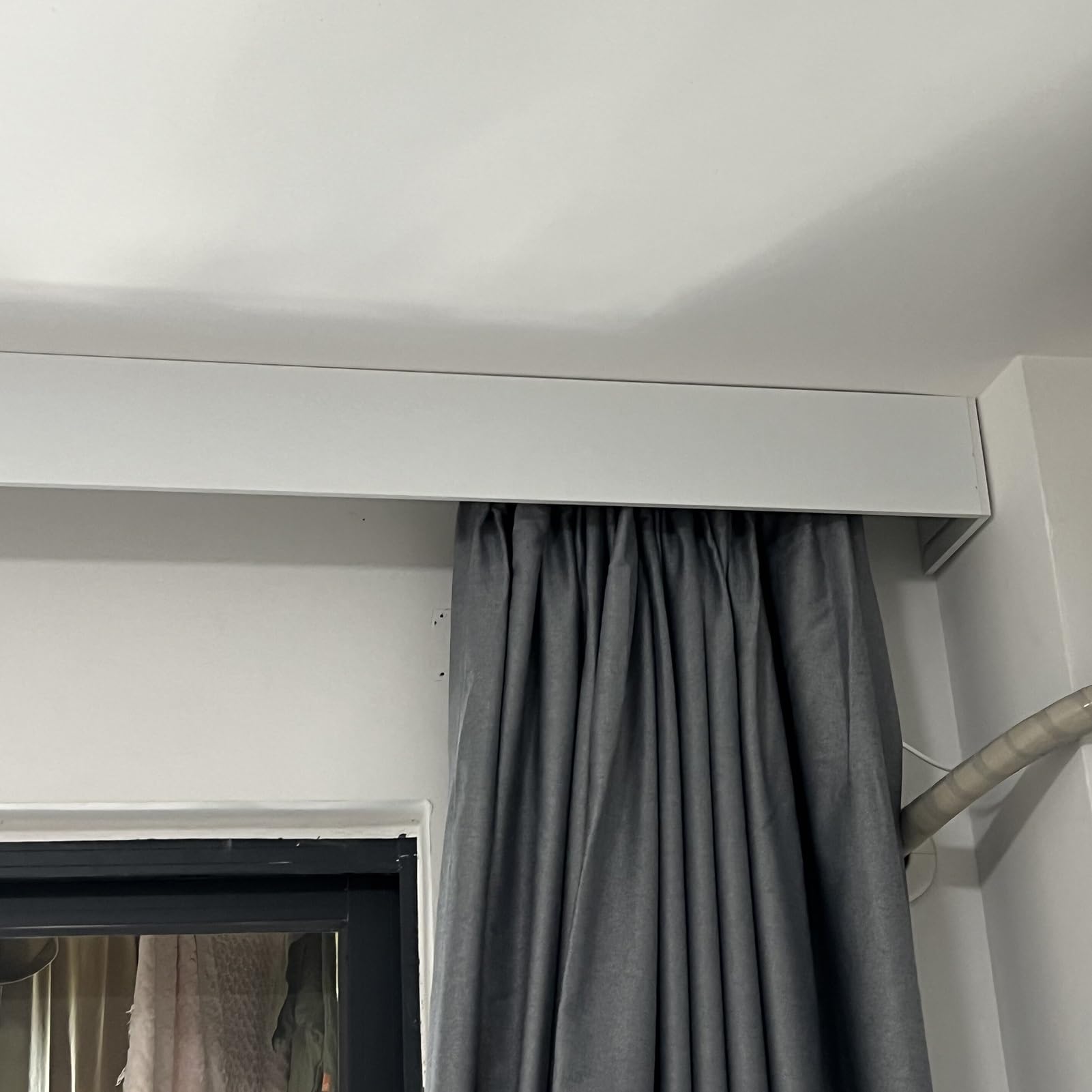 Ceiling Curtain Rod Covering Pelmet Box without Track, Top of Curtain Light Blocker Window Cornice Board, Elegant Blinds Hidden Valance Panel(White,7.5ft (228.6cm))