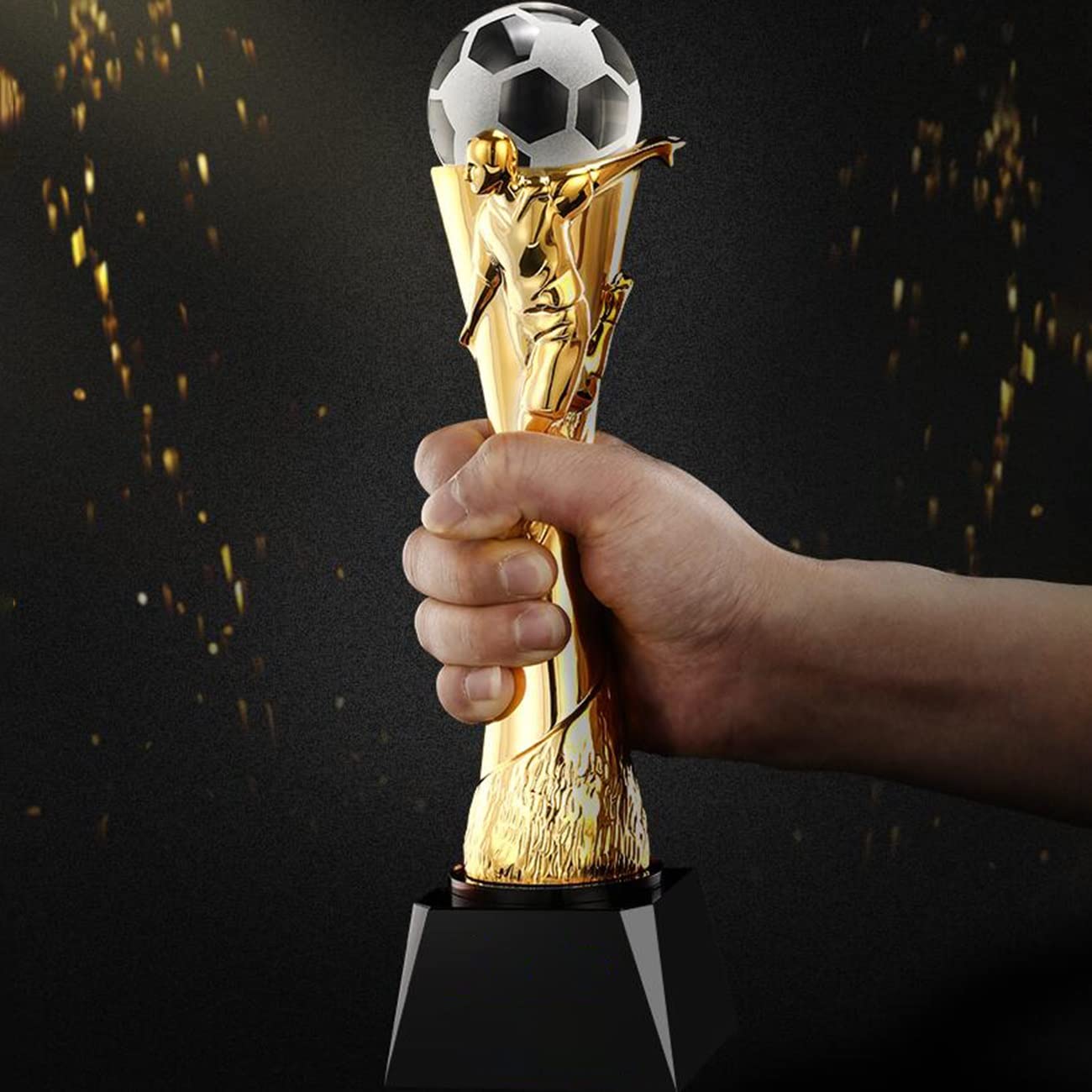 Pokale, Medaillen Auszeichnungen Vergoldete Kristall-Fußball-Trophäe Athletisches Fußballspiel MVP-Trophäe Fußball-Meisterschafts-Team-Trophäe Harz-Auszeichnungen Fußball-Harz-Trophäe Pokale