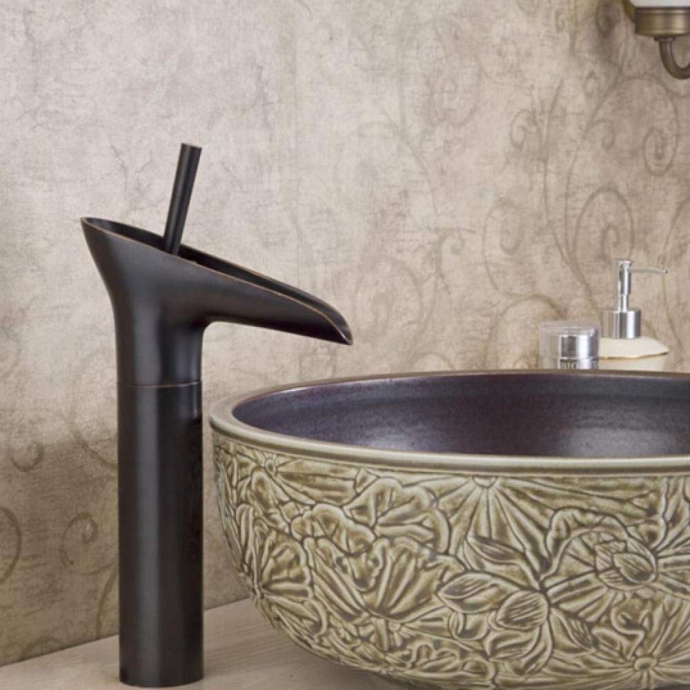Robinet de bassin cascade en bronze huilé au design antique noble