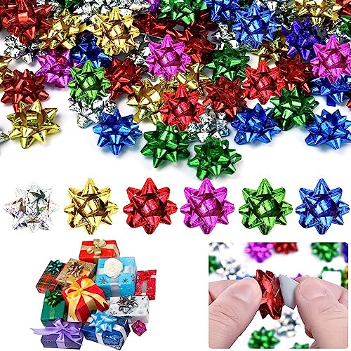 RMENOOR 50 Pz Fiocchi Regalo Adesivi Coccarde per Pacchi Regalo Autoadesivi 4CM Mini Fiocchetti per Pacchetti Regalo Assortimento di Fiocchi Regalo Colorati per Regali, Natale, Compleanno