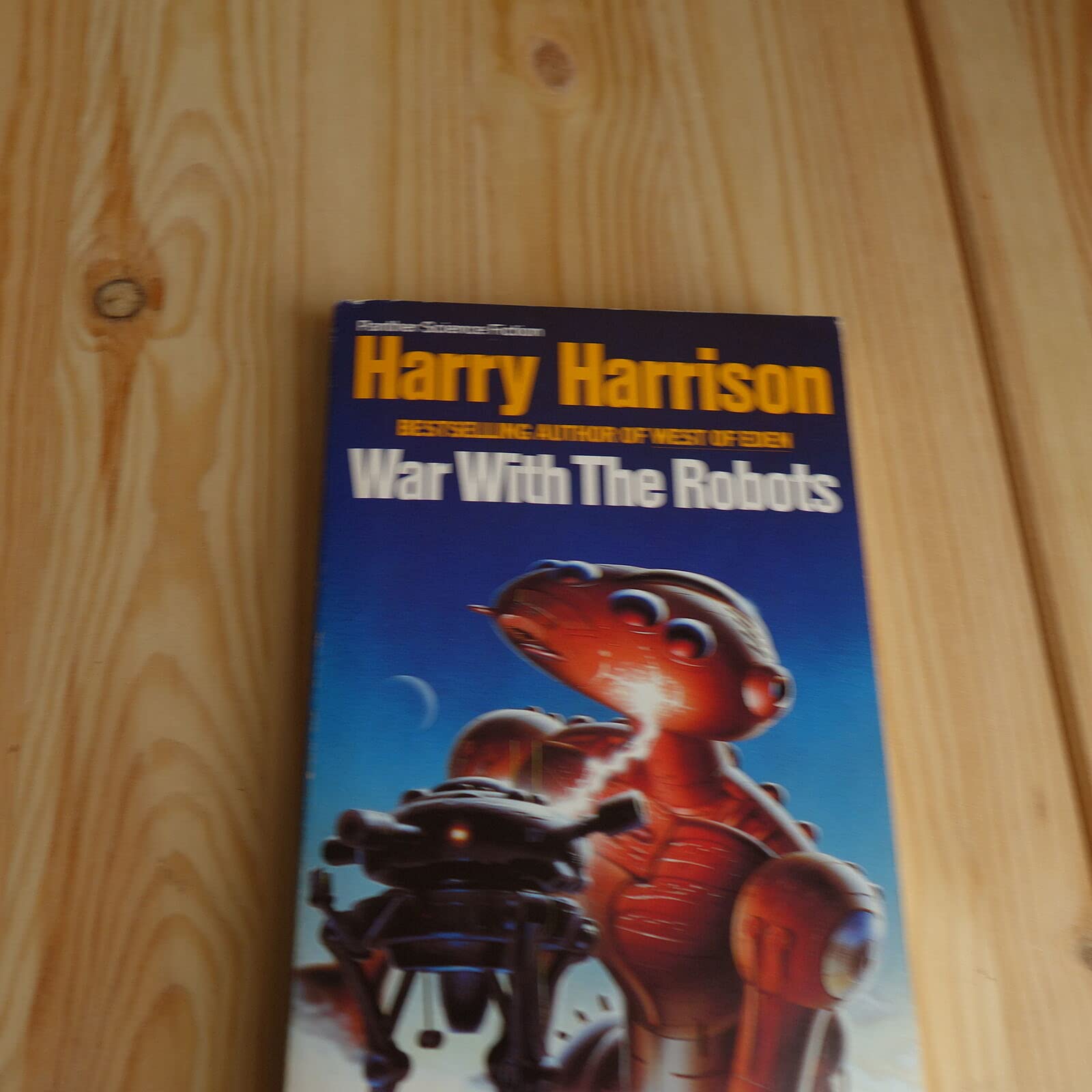 Buy War with the Robots (Panther science fiction) — BookShops.in