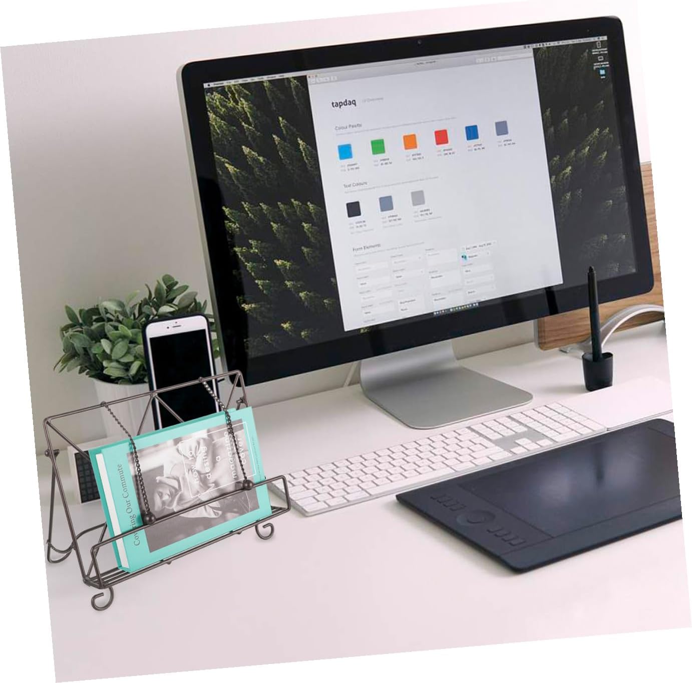 DOITOOL Iron Art Desktop Magazine Rack with Simple Structure for Office and Stand and Newspaper Holder Organizer for Files Albums and Folders Protective and Space-Saving Storage Shelf