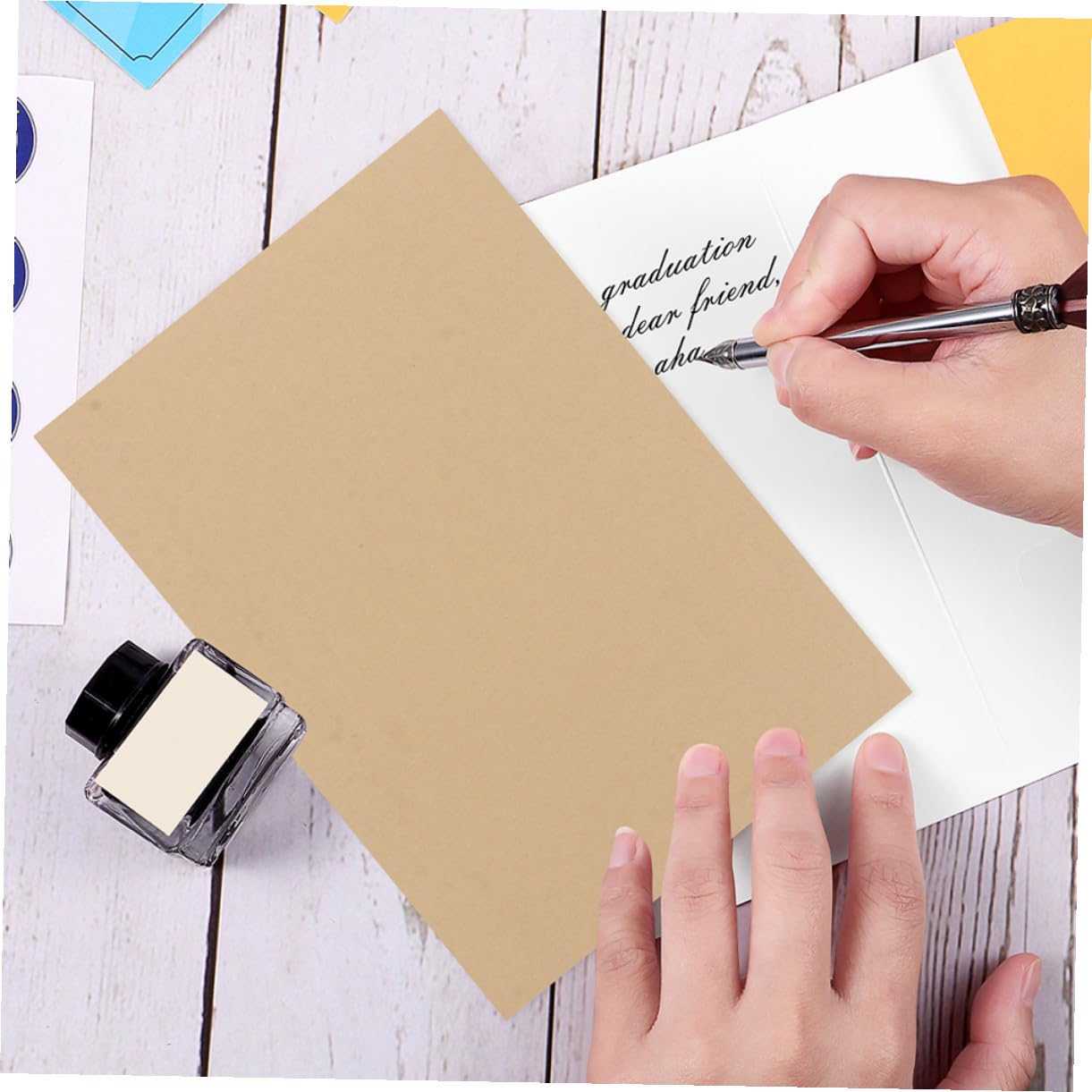 EPIGEIST Vintage Kraftpapier Briefpapier A4 160g 100 Blatt Braunes Papier mit Verstärkter Haltbarkeit Multifunktionales Schreibpapier für Präsentationen und Verpackungen