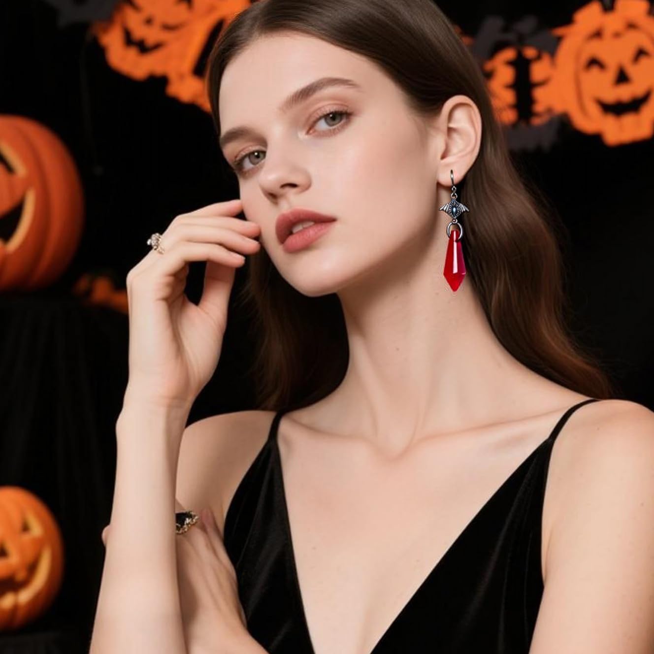 Gothic Dark Bat Earrings Red Black Crystal Bat Dangle Earring for Women Punk Rock Style Bats Earrings Halloween Goth Vampire Jewelry Costume Accessories - Image 2