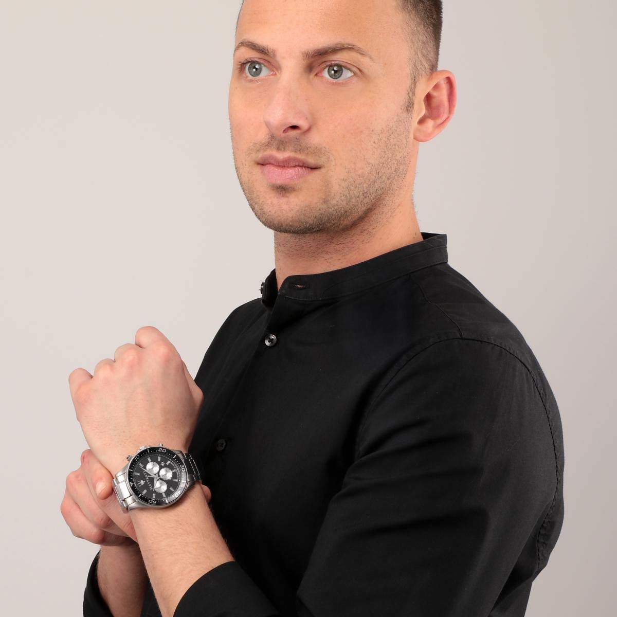 Maserati Reloj para Hombre, Colección Sfida, en Acero Inoxidable, con Correa de Acero Inoxidable - R8873640004
