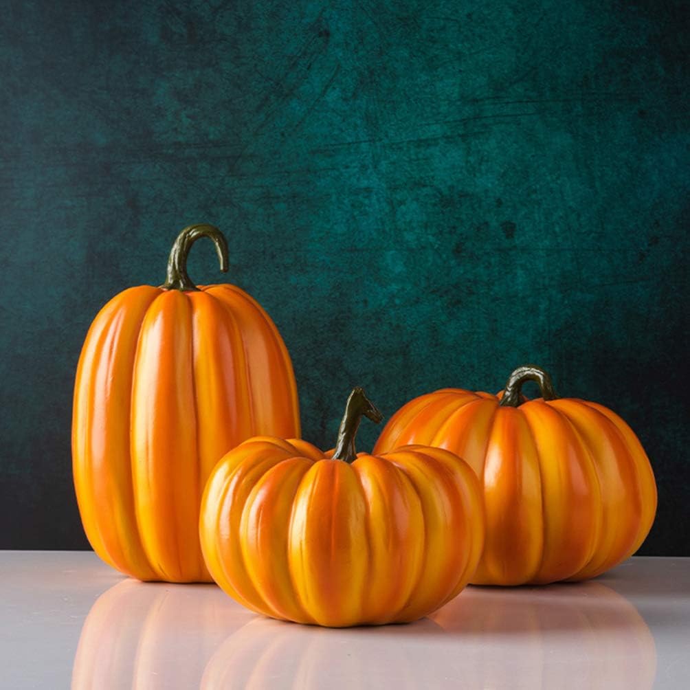 SEWACC Artificial Pumpkins 13.5X17.2CM Halloween Decorative Pumpkins Orange Stylish Halloween Ornament for Fall Thanksgiving Holiday Decoration (Type C)