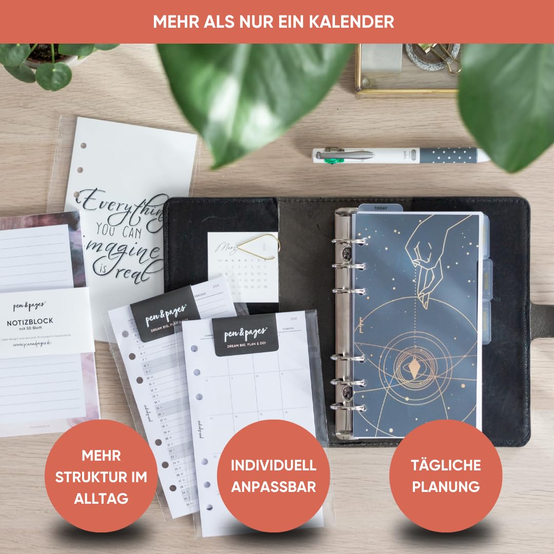 pen & pages® Kalender 2026 "Tagesplan" 1 Woche auf 2 Seiten DIN A5 Kalendereinlage für Ringbuch mit Monatsübersicht Jahresübersicht DACH Feiertagen 6 fach Lochung (All-in-One)