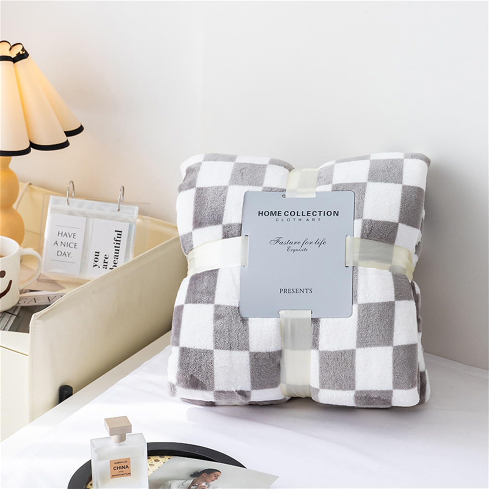 Highdi Winter Blankets and Throws for Sofa Beds, Checkerboard Soft Warm Sofa Throw Fluffy Cozy Bed Throws Fleece Throw Blanket for Kids Adults Bedroom Couch Travel (100 * 150CM,Grey)
