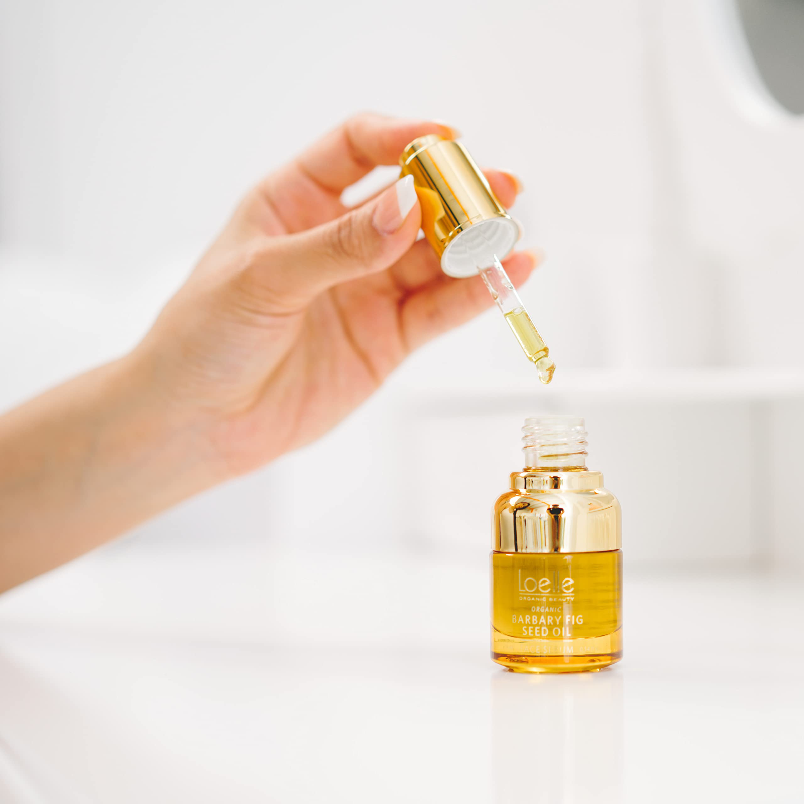 Loelle - Aceite de Semilla de Higo Chumbo Puro para Cara y Ojos - Suero Antiarrugas con Vitamina E y Ácido Linoleico - Antiojeras - Aceites Faciales - Colectado a Mano en Marruecos (16ml)
